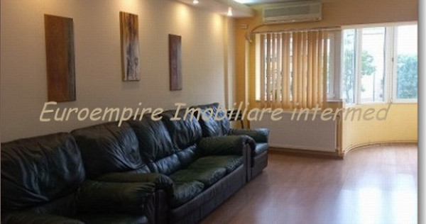Apartament 3 camere decomandate zona Icil