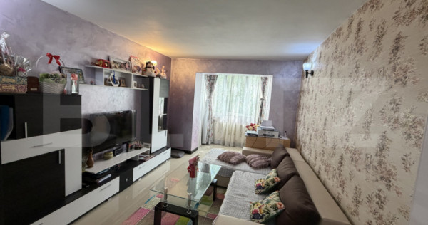 Apartament 3 camere decomandat, 60 mp, zona Plopilor