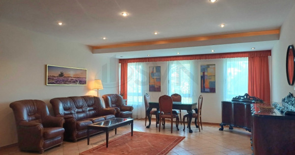 Apartament 4 camere l Universitate l Batistei