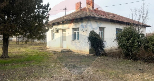 Comision 0%! Casa / Spațiu comercial + teren 972 mp