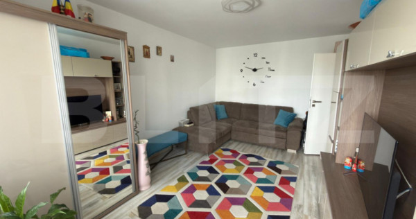Apartament cu 2 camere, zona Republicii
