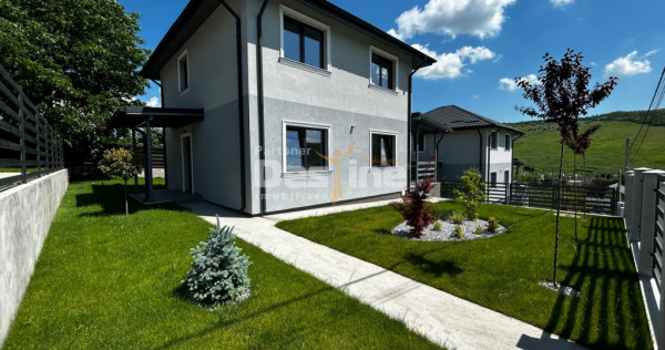 Casă individuală 4 camere, 100 mp utili, curte 400 mp, bec