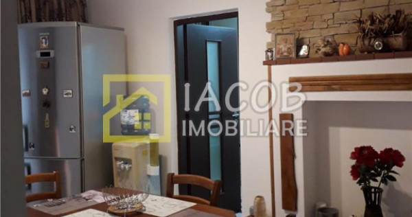 Apartament cu 3 camere, zona Milcov, Bacau