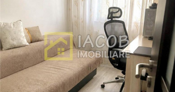 Apartament cu 3 camere, zona Milcov, Bacau