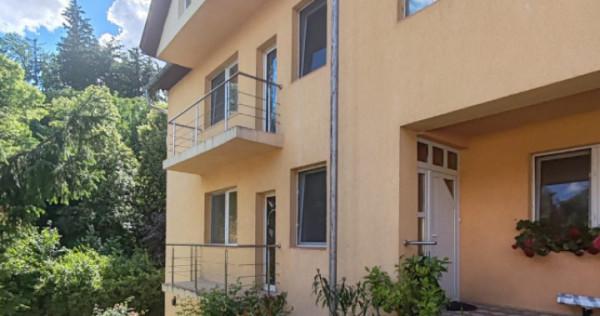 Casa individuala, 350 mp, zona Parcul Regina Maria &ndash; Baia