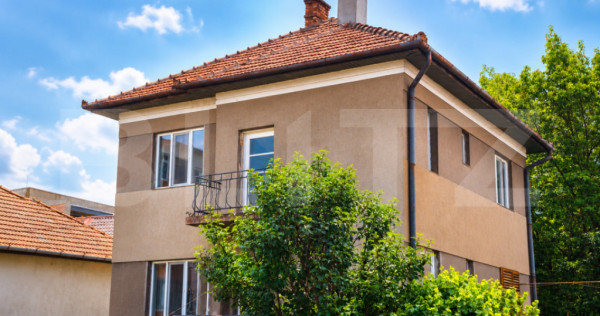 Raritate! Casa individuala, 6 camere, 217mp utili in zona Pa