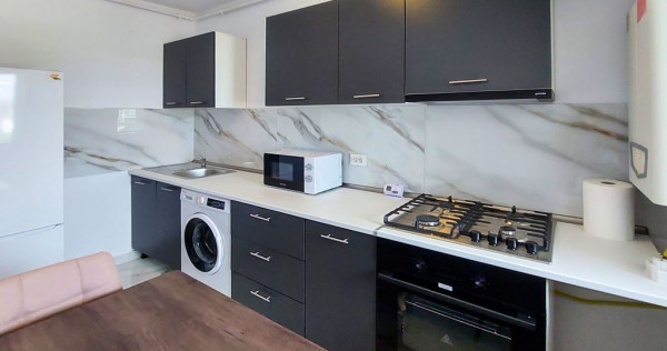 Studio 37 mp, mobilat, etaj 4, lift, situat langa Penny M...