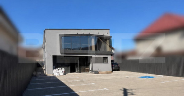 Spațiu comercial de &icirc;nchiriat | 163 mp utili | Clădire no