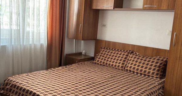 Apartament 2 camere zona Poarta 6