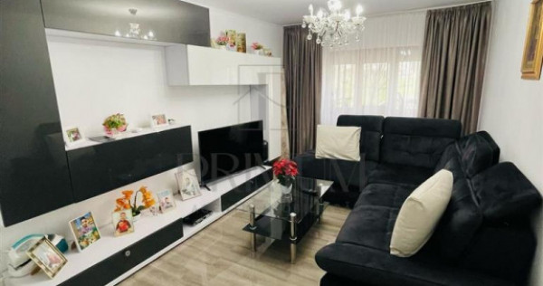 LIPOVEI - PARTER INALT - 3 camere - 2 bai - balcon - central
