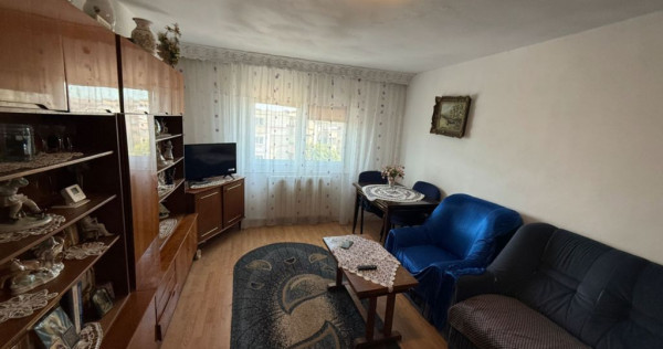 Apartament 3 camere zona Tomis III