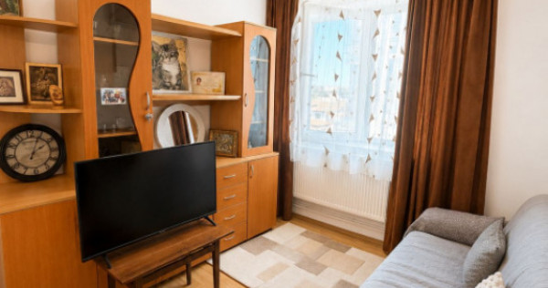 Apartament 2 camere de v&acirc;nzare &icirc;n zona Casa de Cultură, m