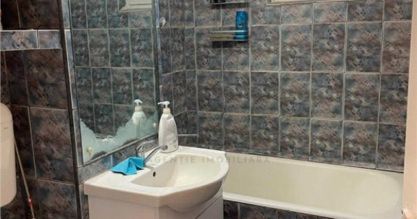 Zona SOARELUI- Etaj 1- Bloc Izolat- 2 Camere- Semidecomandat