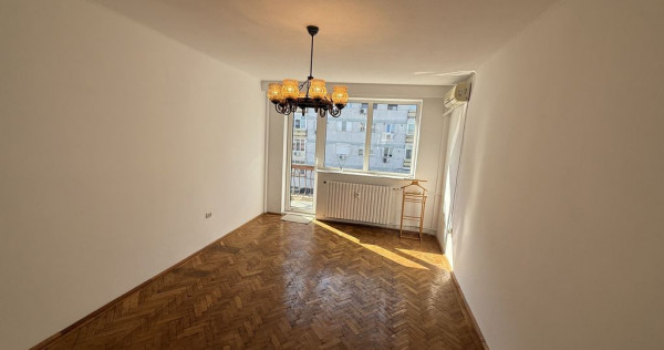 Apartament 4 camere zona Ultracentral