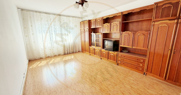 Apartament generos 3 camere + mansarda Curtea de Arges - Iva