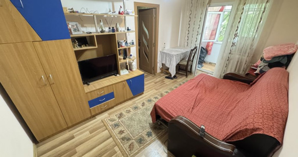 Apartament 2 camere zona Km 4 5 cu Gaze si Boxa