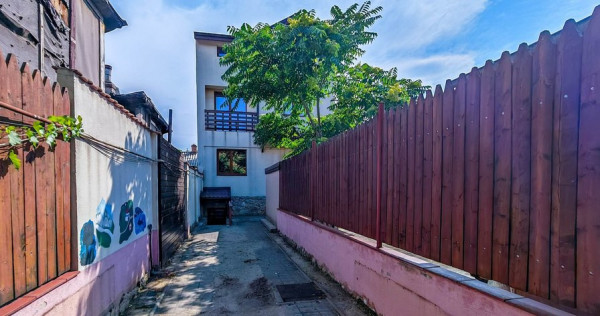Vila spațioasă, 4 camere, nemobilată, București