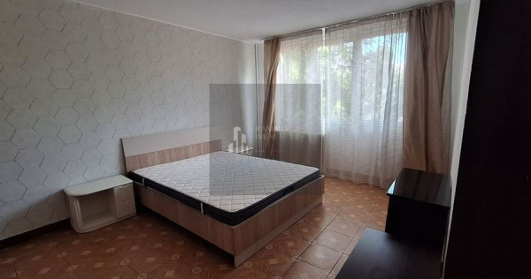 Garsoniera decomandata Nitu Vasile / Piata Sudului