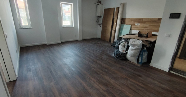 Inchiriere Apartament 2 camere semidecomandat, 43 mp, Tineretului
