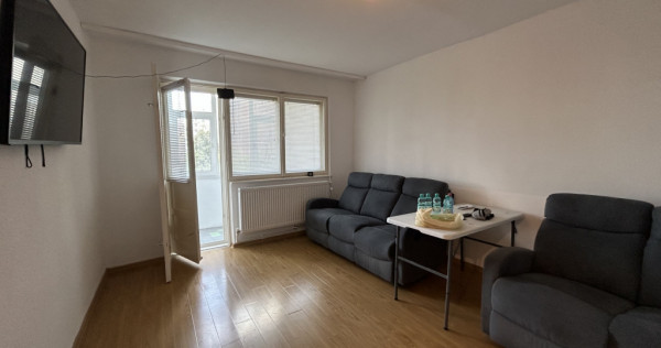Apartament 3 camere decomandat, centrală gaz &ndash; zona Casa