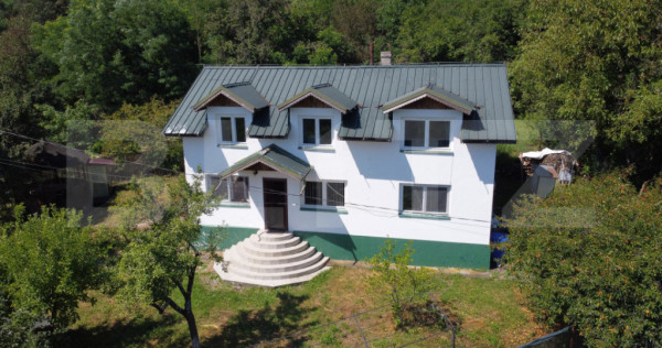 Casa de vanzare, 128 mp, satul Măgura