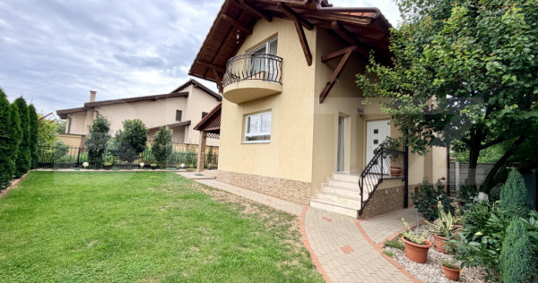 Casa 4 camere, 127 mp, gradina si teren de 326 mp, zona Ceta