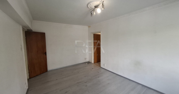 3 camere, et 1/10, 76mp, anvelopat-Gorjului/Veteranilor