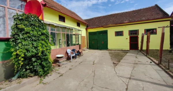 Vand casa 3 camere in Chesint ID:RH-41260-property
