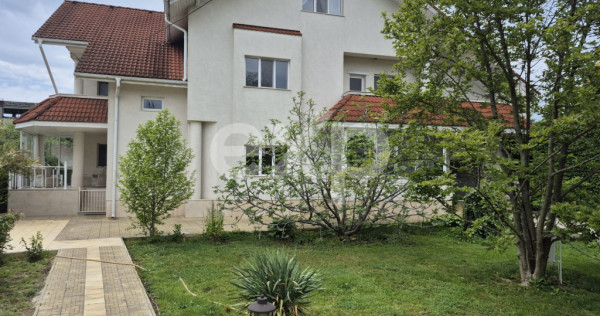 Vilă de lux 10 camere, 550 mp utili &ndash;Micro 6, T&acirc;rgovișt