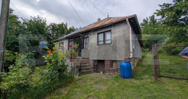 Casaindividuala, 85 mp, zona Malu cu Flori, sat Miclosanii M