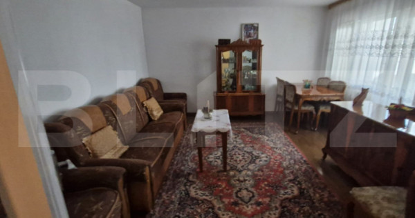 Apartament 3 camere, 84 mp, zona Micro 5