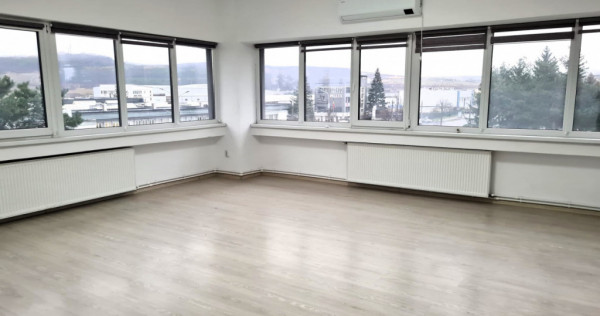 Spatiu Birouri 107 mp utili zona Stefan cel Mare