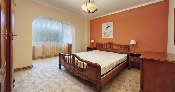 Apartament cu 3 camere 89 mp decomandat | Centrala Proprie |