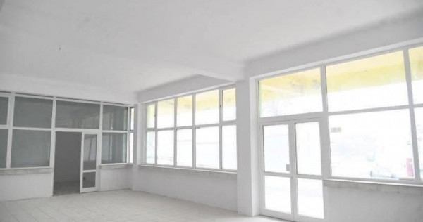 Spatiu comercial zona Sud-Est Orastie