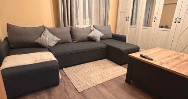 Garsoniera la casa zona Trei Stejari