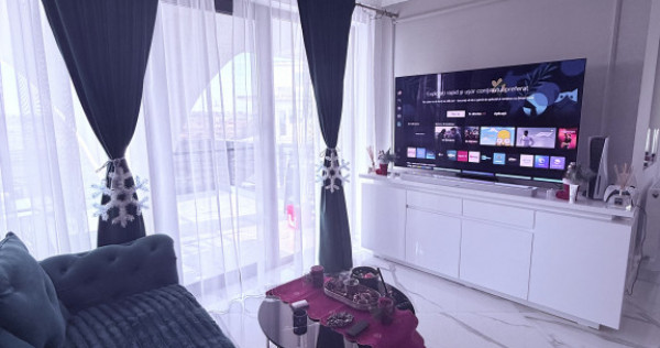Vand / schimb apartament premium la mare/ piscina