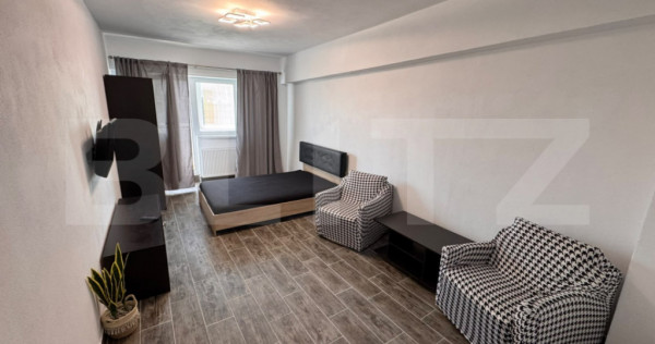 Apartament 2 camere decomandate, Central, Piata Mare