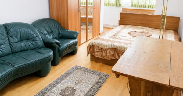 Apartament 2 camere zona Vasile Aron