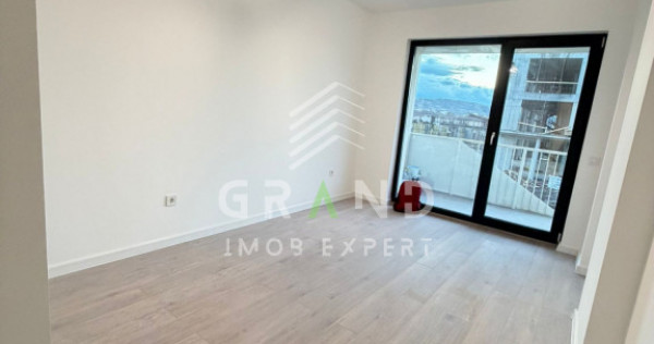Apartament 3 camere de vanzare , Eroilor, Floresti.
