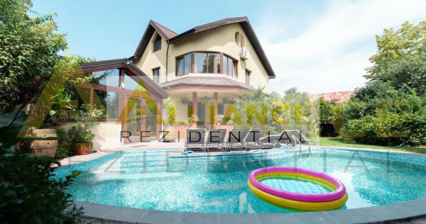 Vila individuala 7 camere cu piscina