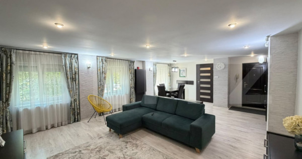 Apartament 3 camere, 75 mp, zona Amaradia