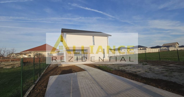 Vila individuala-460mp teren-placa de beton- beci-