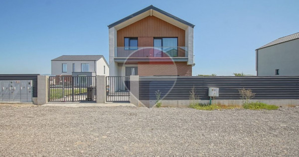 Casă cu 3 camere de &icirc;nchiriat | Mobilată | Curte | Mau...