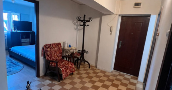 Apartament 3 camere, 67 mp, zona Valea Rosie