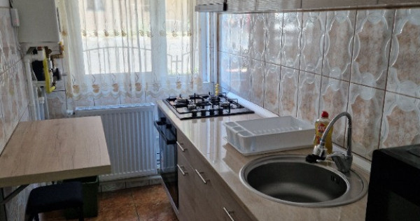 &Icirc;NCHIRIEZ 2 CAMERE &ndash; PARTER | CENTRALĂ PROPRIE | COMPLET UTILAT