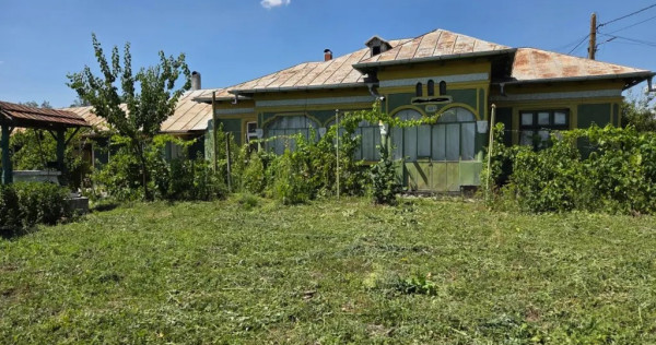 Vand casa comuna Mavrodin TR