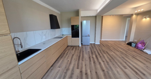 Apartament 3 camere 3 bai Baneasa Drumul Agatului 66A