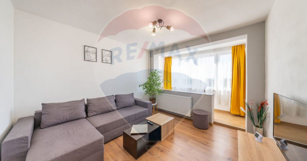 De &icirc;nchiriat apartament modern 2 camere central , centra...