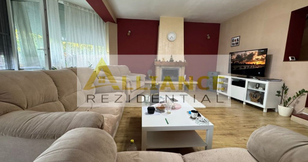 DUPLEX INTREG DE VANZARE CU TEREN 1086 MP - FRUMUSANI