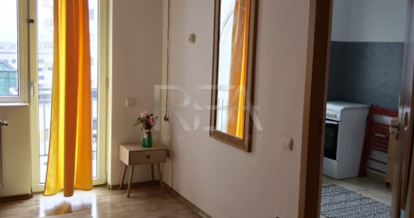 Garsonieră | Bloc 2015 | Centrală Proprie | Mobilată Util